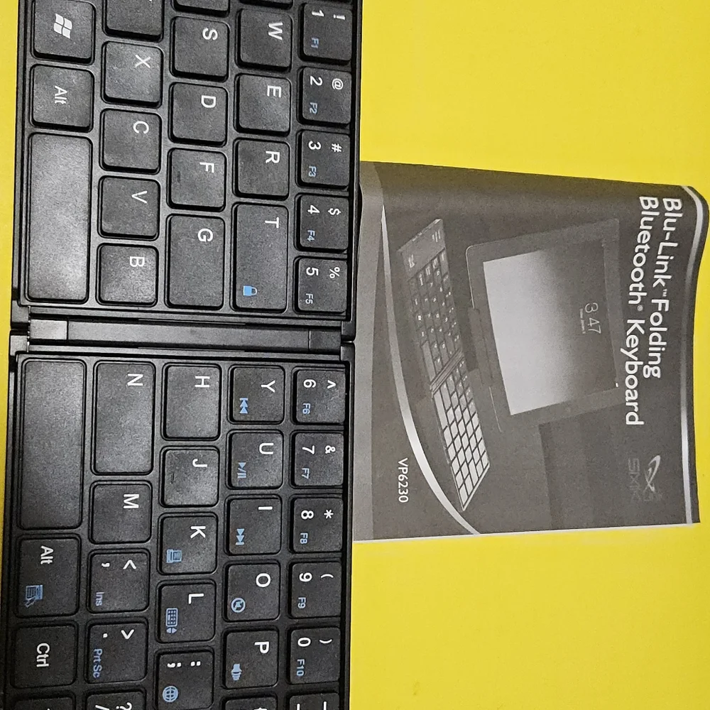 Blu-Link Folding Bluetooth Keyboard